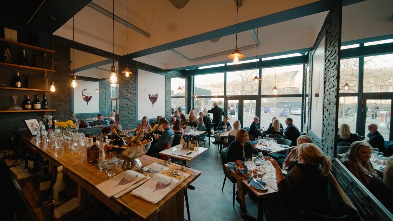 Decant Wine and Cheese to Decant wine & cheese